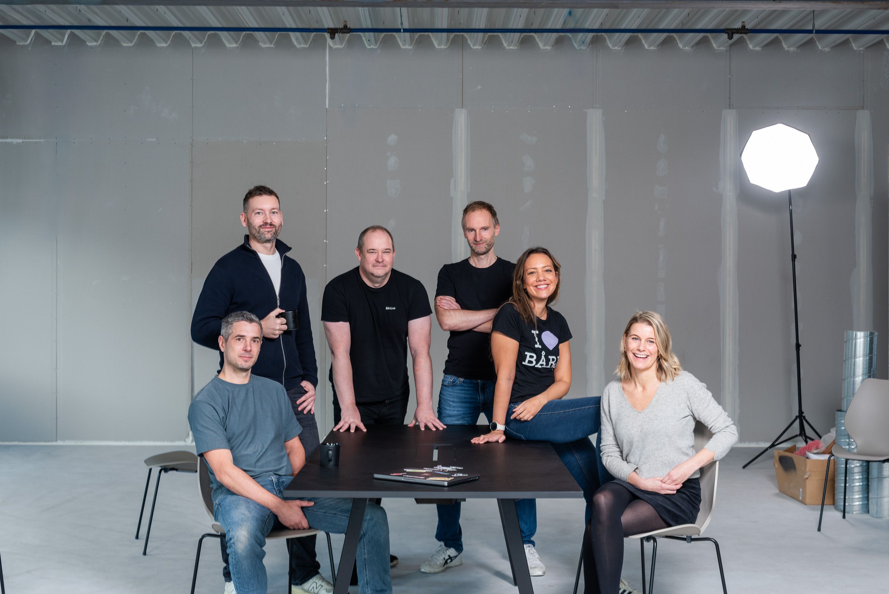 Teamet i Bård rundt et bord